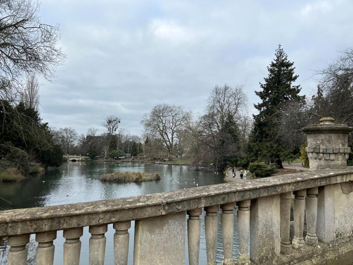 Premium Deal L Hill View Home L Last-Minute Offer L Cheltenham L Aj Properties L Perfect For Short Or Long Stays L 4Beds 4Bedrooms Exteriör bild