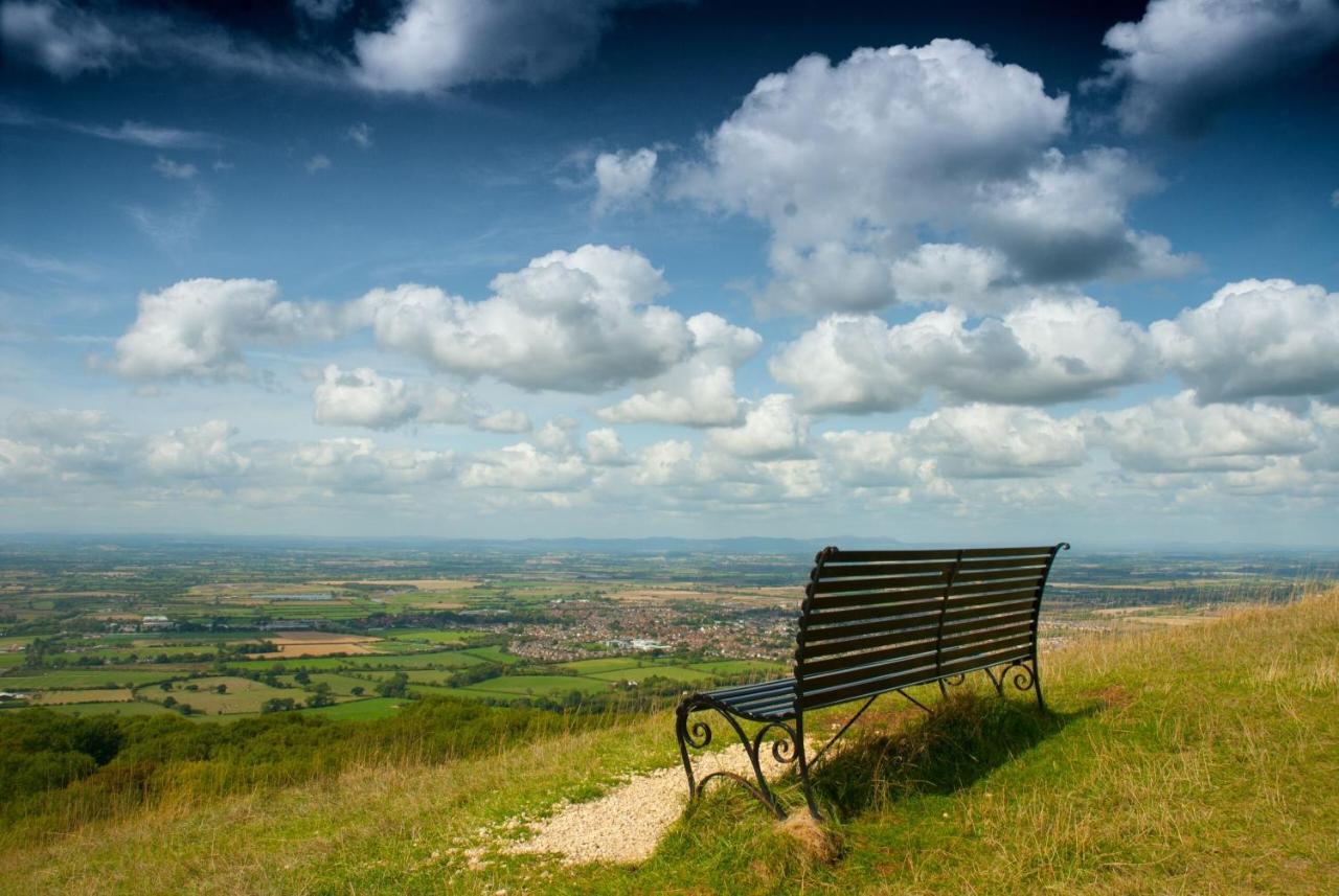Premium Deal L Hill View Home L Last-Minute Offer L Cheltenham L Aj Properties L Perfect For Short Or Long Stays L 4Beds 4Bedrooms Exteriör bild