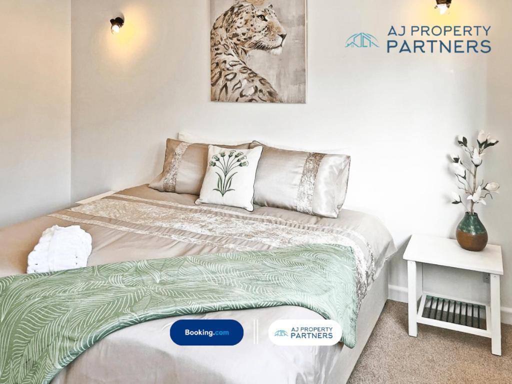 Premium Deal L Hill View Home L Last-Minute Offer L Cheltenham L Aj Properties L Perfect For Short Or Long Stays L 4Beds 4Bedrooms Exteriör bild